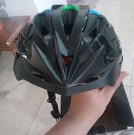 کلاه دوچرخه سواری