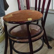 دو عدد صندلی