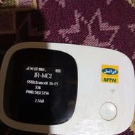 یک عدد وای فای سیم کارت خور