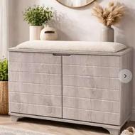 جاکفشی نشیمن دار