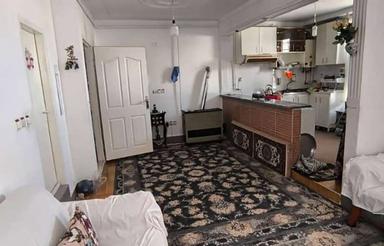 آپارتمان طبقه اول