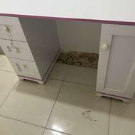 میز تحریر دانشجویی یا دانش اموزی