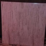 سرامیک کف منزل