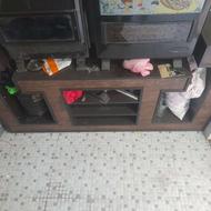 یک عدد میز تلویزیون درحد نو ام دی اف خیلی عالی