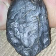 دو تا سنگ مشکوک به کربونادو