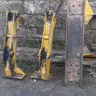 چند قطعه از تراکتور رومانی