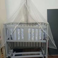 گهواره نوزاد