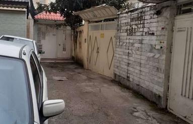 173 متری واقع در خیابان طالقانی