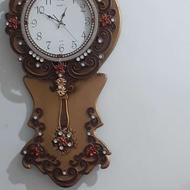 لوستر وساعت دیواری