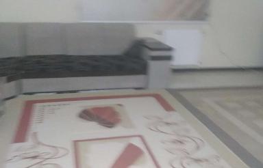 به یک نفر همخونه نیازمندم