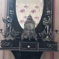 آینه و شمعدان