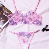 لباس زیر زنانه