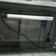 توستر در حد نو است