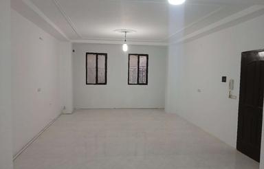 آپارتمان 78متری تر و تمیز مخصوص عروس داماد واقع در نصیر شهر