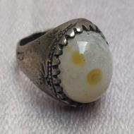 انگشتر نگین کوارتز باباقوری دار لامه