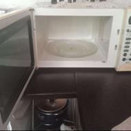 مایکروویو چهل فوت