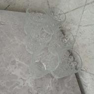 6 عدد لیوان بدون کارتن هست