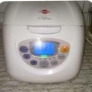 پلوپزهشت نفره دیجیتالی همه کاره