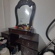 تخت و کنسول