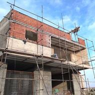 کارگر برای سنگ کاری