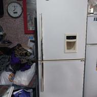 یخچال ابسردکنداربدونه برفک