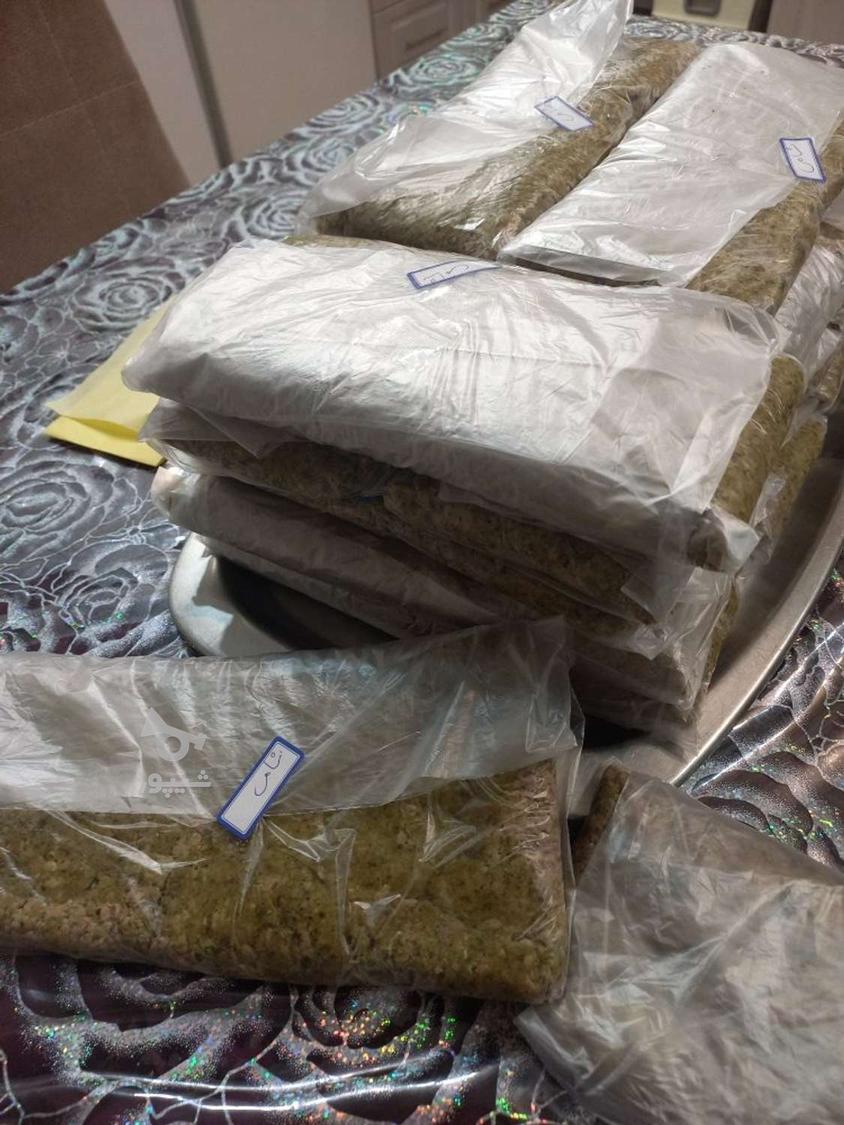 آماده سازیی غذا وهر گونه کار منزل وسرخ کردن مواد غذایی.....