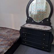 میز ارایش وکنار تختی