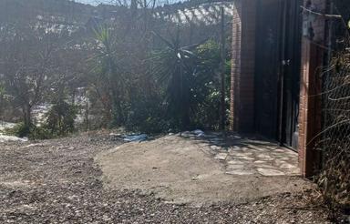 زمین باغی شبه جزیره با ویو رودخانه