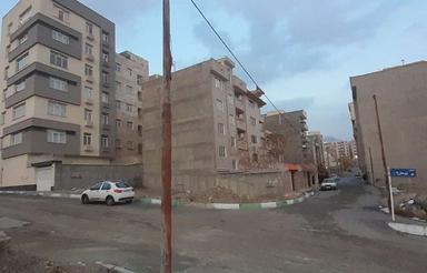 زمین فرهنگیان رودهن