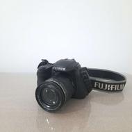 دوربین عکاسی نیمه حرفه ای FujiFilm HS30exr