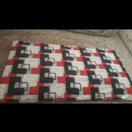 تشک پشمی قدیمی نونو