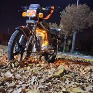 موتور سیکلت 200 سی سی کاربرلتور