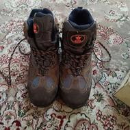 پوتین کوهنوردی سایز 43