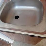 کابینت و سینک