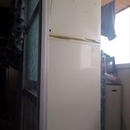 یخچال بالا فریزر پایین یخچال