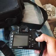 دوربین عکاسی حرفه ای کنون d400