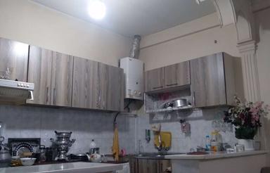 خانه ویلایی کاملا تمیز برای سکونت تک خواب دارای حیاط