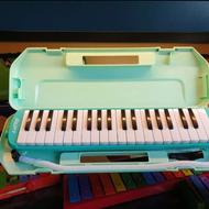 ملودیکا ایستاپ