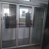 یخچال قصابی موتور دانفوس خیلی تمیز بعلت تغییر شغل میفروشم