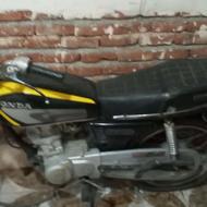 موتورسیکلت مزایده ای مشکی رنگ