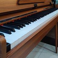 پیانو Sander M550