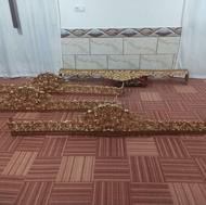 کتیبه و مدال پرده و دستگیره