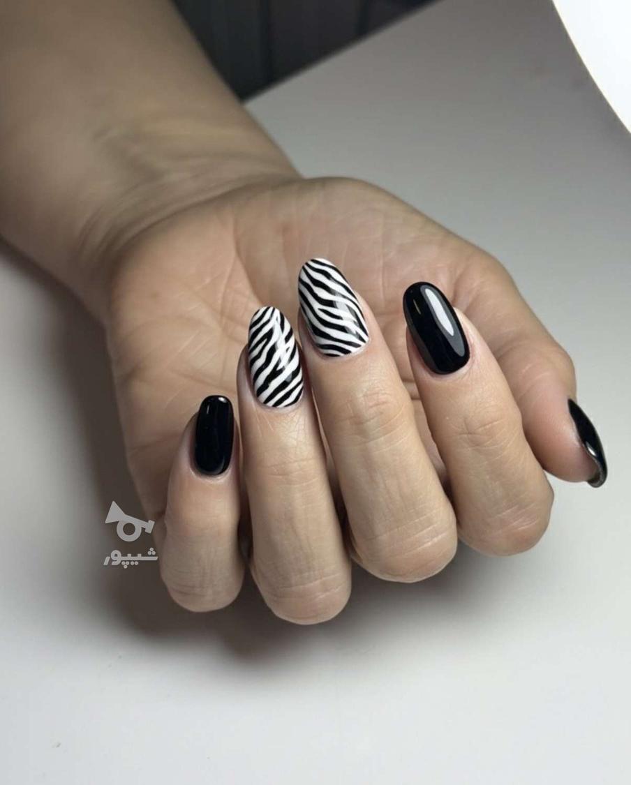 خدمات ناخن لوکس