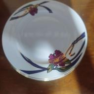 پیش دستی و میوه خوری