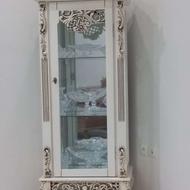 ویترین سالم وتمیز در حد نو