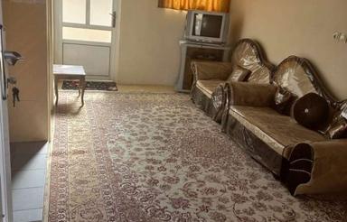 اجاره روزانه 100 متر در خواجو جنب کنتاکی برسام