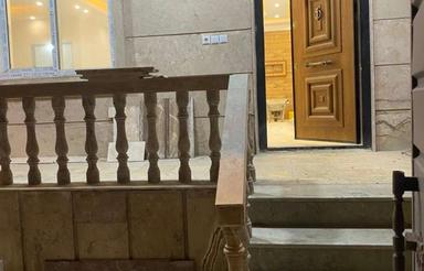 ویلایی استخر دار سر پوشیده نزدیک مرکز شهر دنج