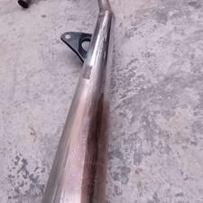 اگزوز انرژی 200 سالم سالم آماده روی موتور بستن