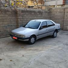 پژو 405نقره ای