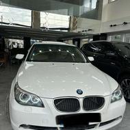 بی ام و سری 5 سدان 2005 سفید